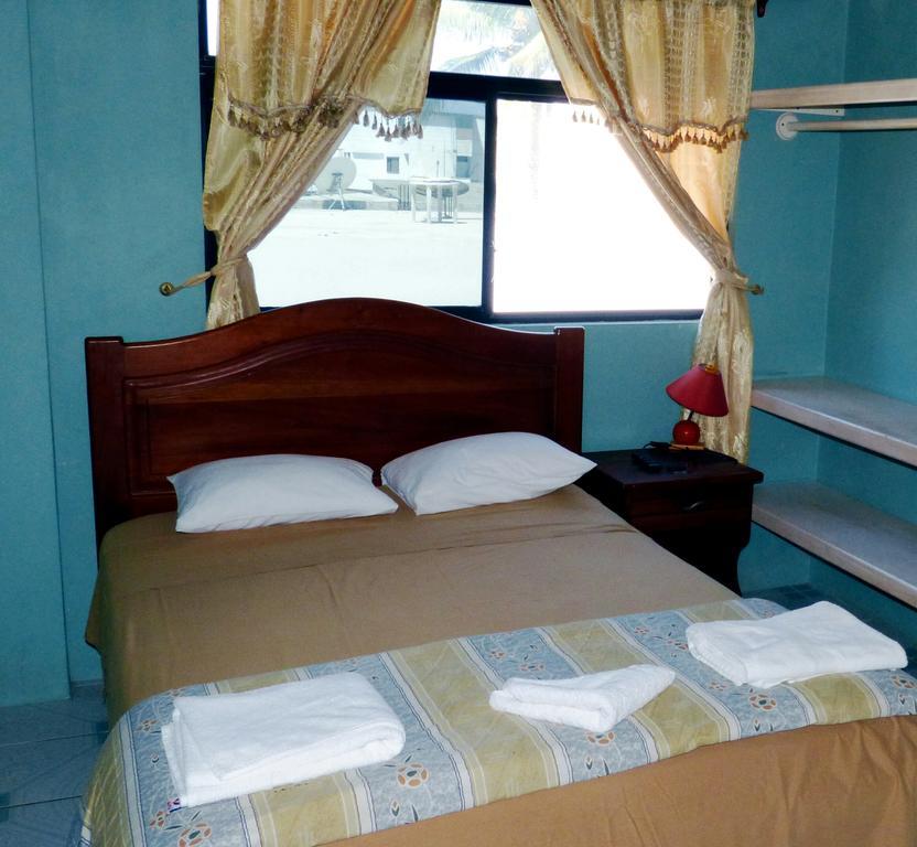 Casa Los Delfines Otel Puerto Villamil Dış mekan fotoğraf